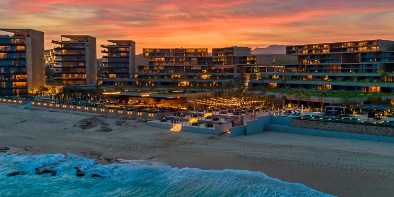 Hotels on the beach in Cancun