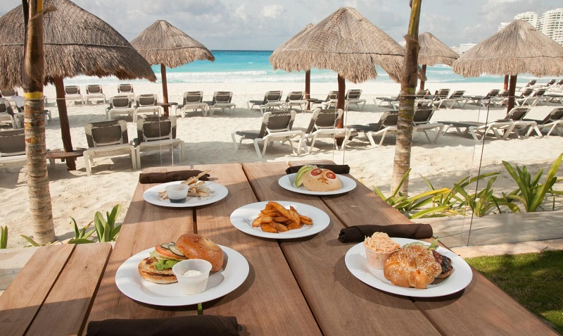 Restaurant in Cancun