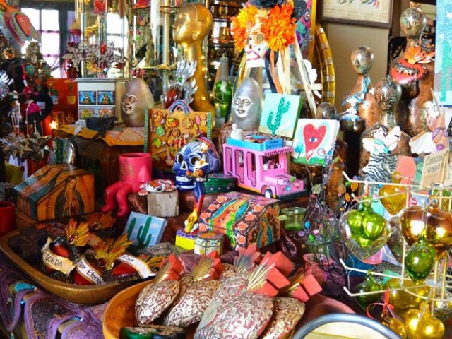 Mexican souvenirs in Los Cabos