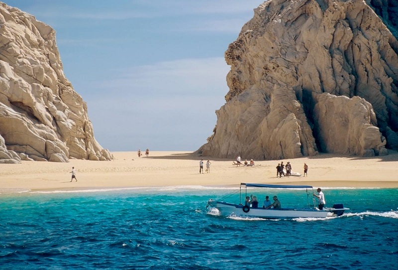 Lover's Beach in Los Cabos