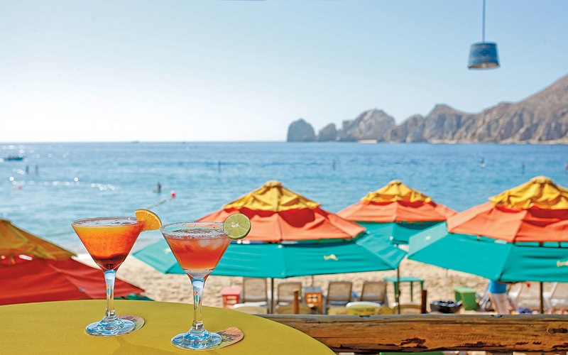 Drinks at Mango Deck Restaurant, Bar & Beach Club in Los Cabos